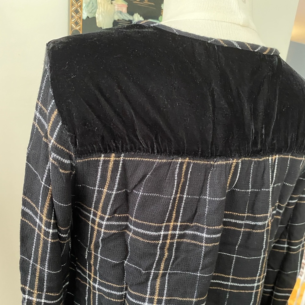 Style & Co. Bohemian Black/Red/Gold Tassel Blouse. Size PS. - Picture 5 of 6